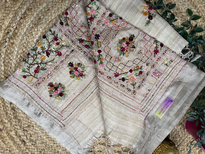 Tussar Kantha