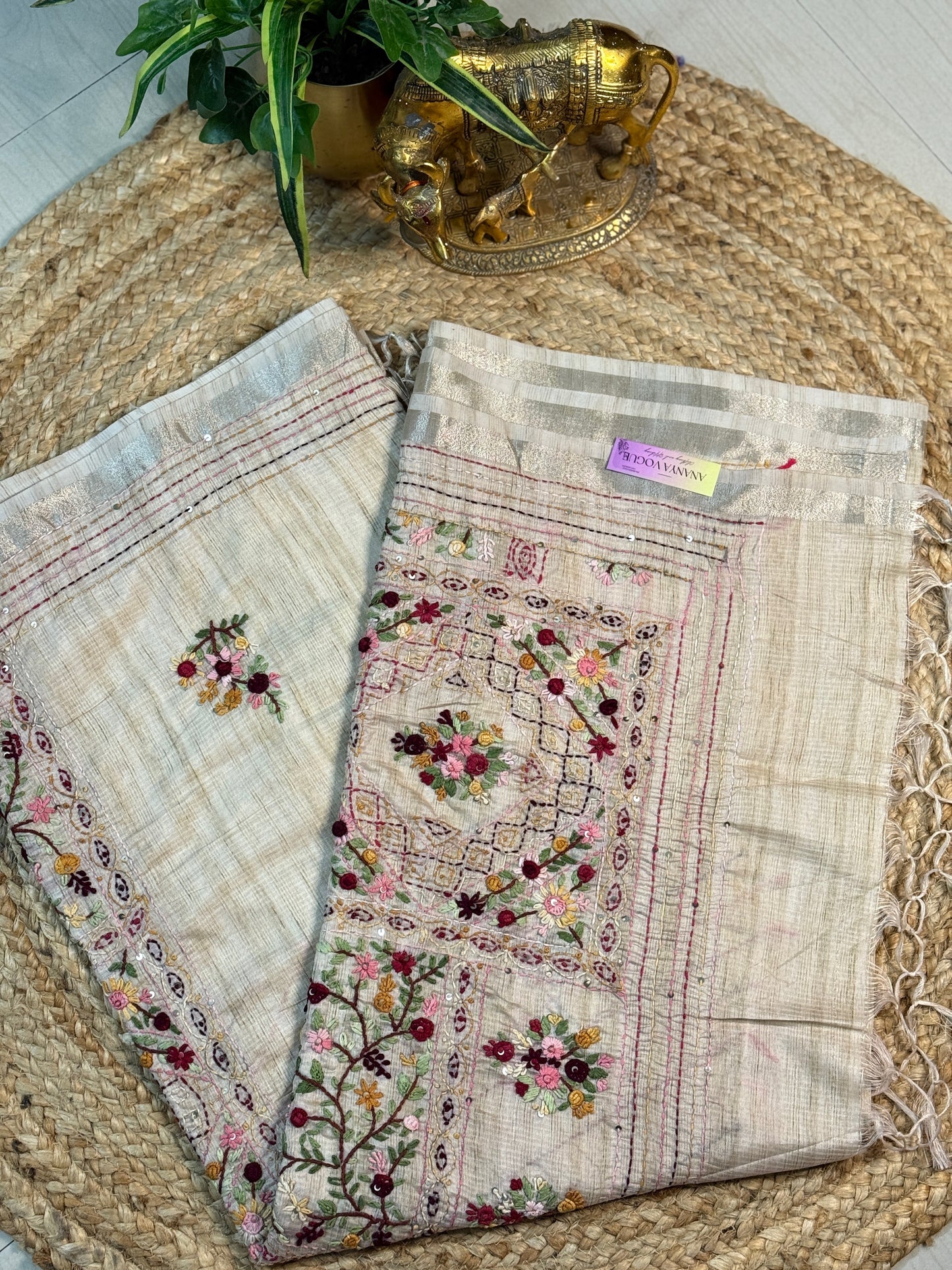 Tussar Kantha